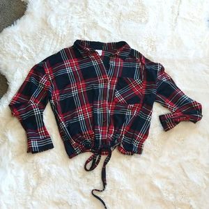 Women's cinched waist top